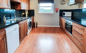 Hilton Wynd Apartment